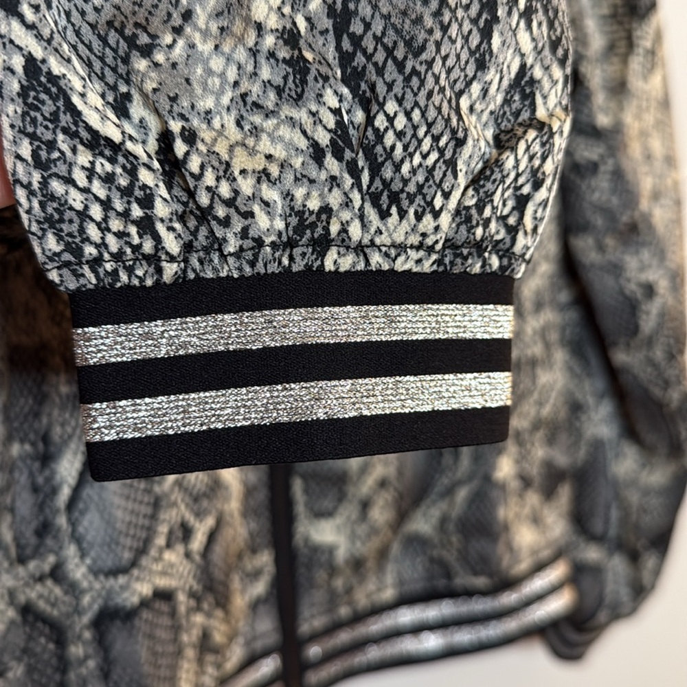 Black Orchid LA Snakeskin Jacket Metallic Cuff - Picture 3 of 3